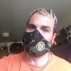 Meet your Posher, Troy